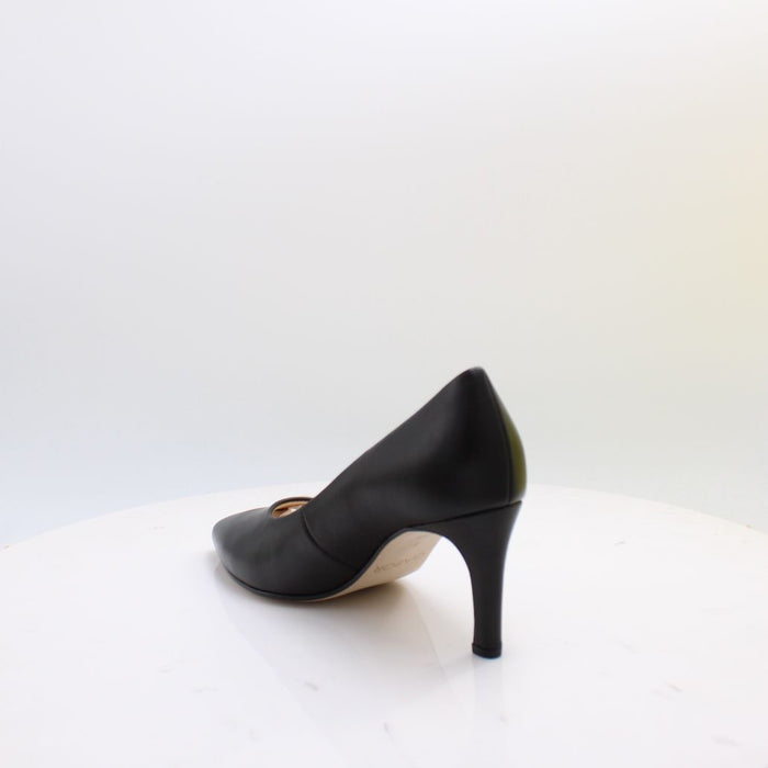 3003.02 GABOR SHOES 26