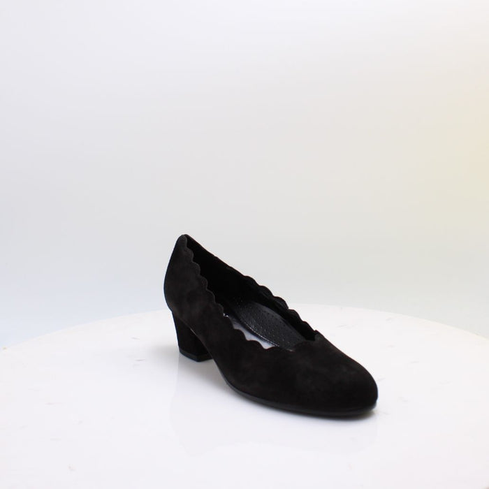 3006.01 GABOR SHOES 26