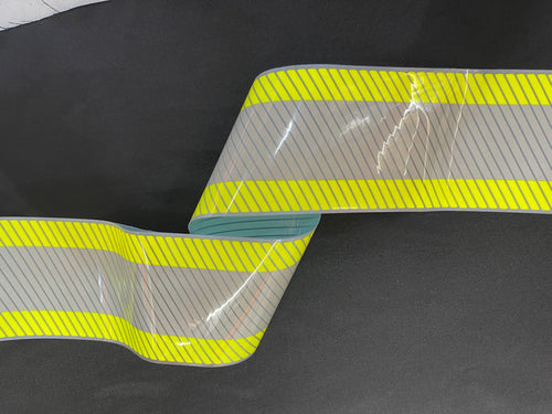 4" Y/S/Y FR Segmented Heat Applied Reflective Striping