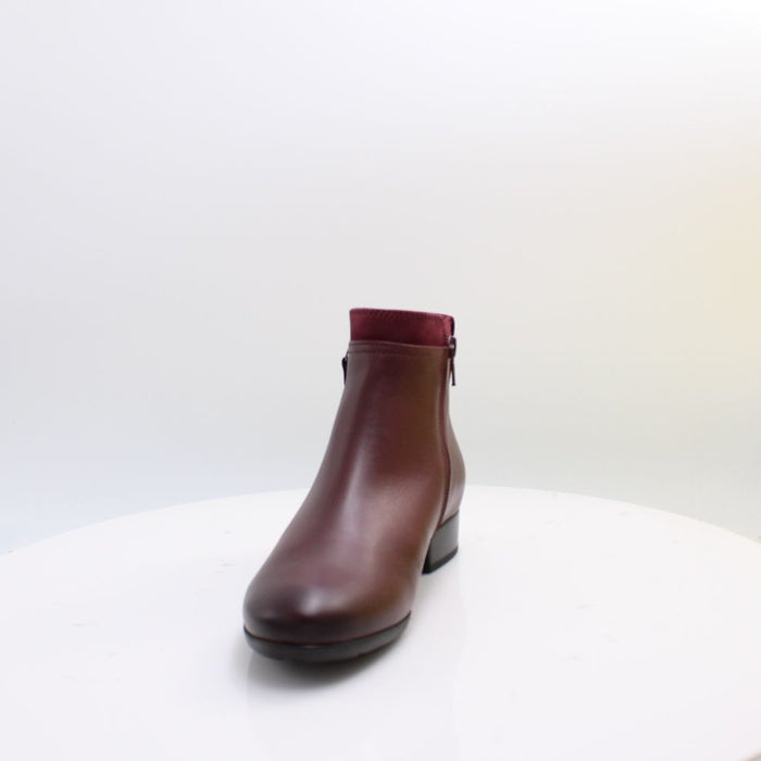 8031.02 GABOR BOOTS 26