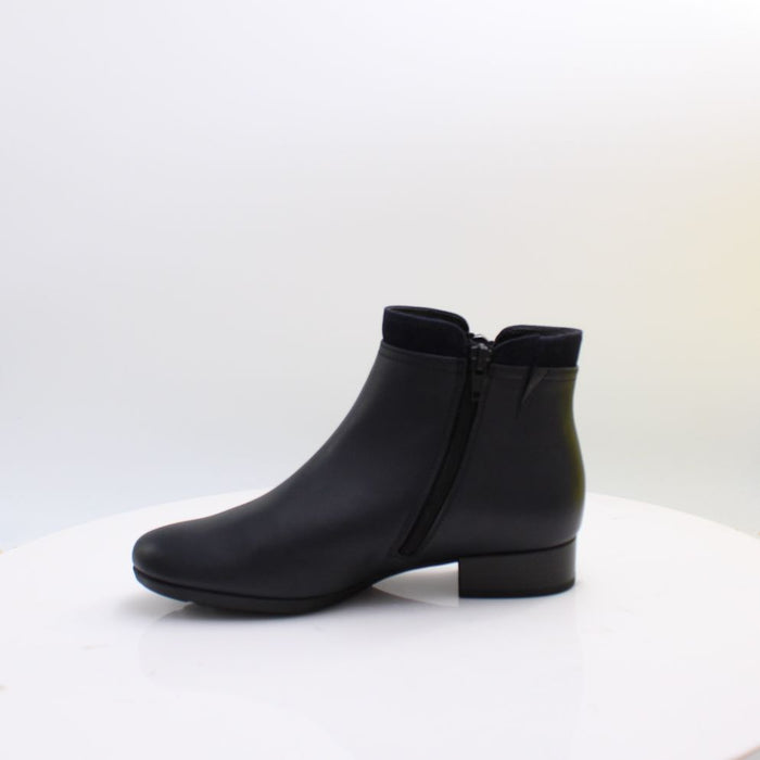 8031.02 GABOR BOOTS 26