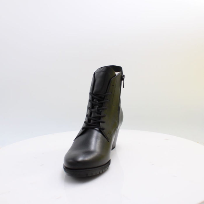 8033.02 GABOR BOOTS 26