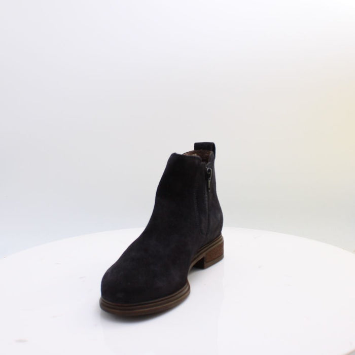 8040.03 GABOR BOOTS 26