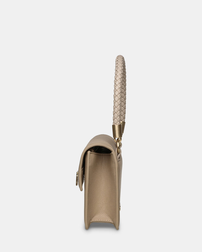 BNESTA BEIGE