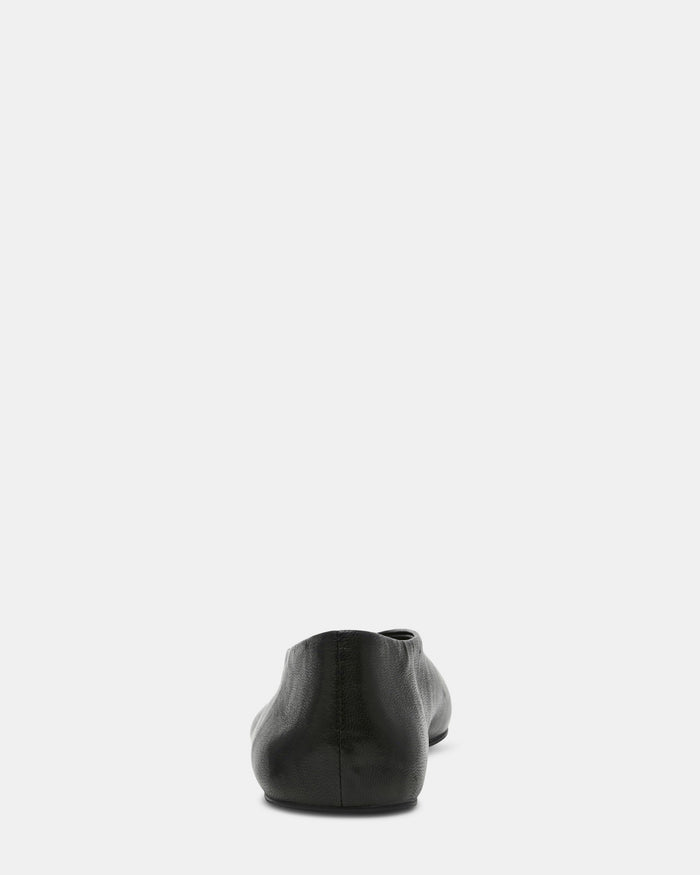 CYNTRA BLACK LEATHER
