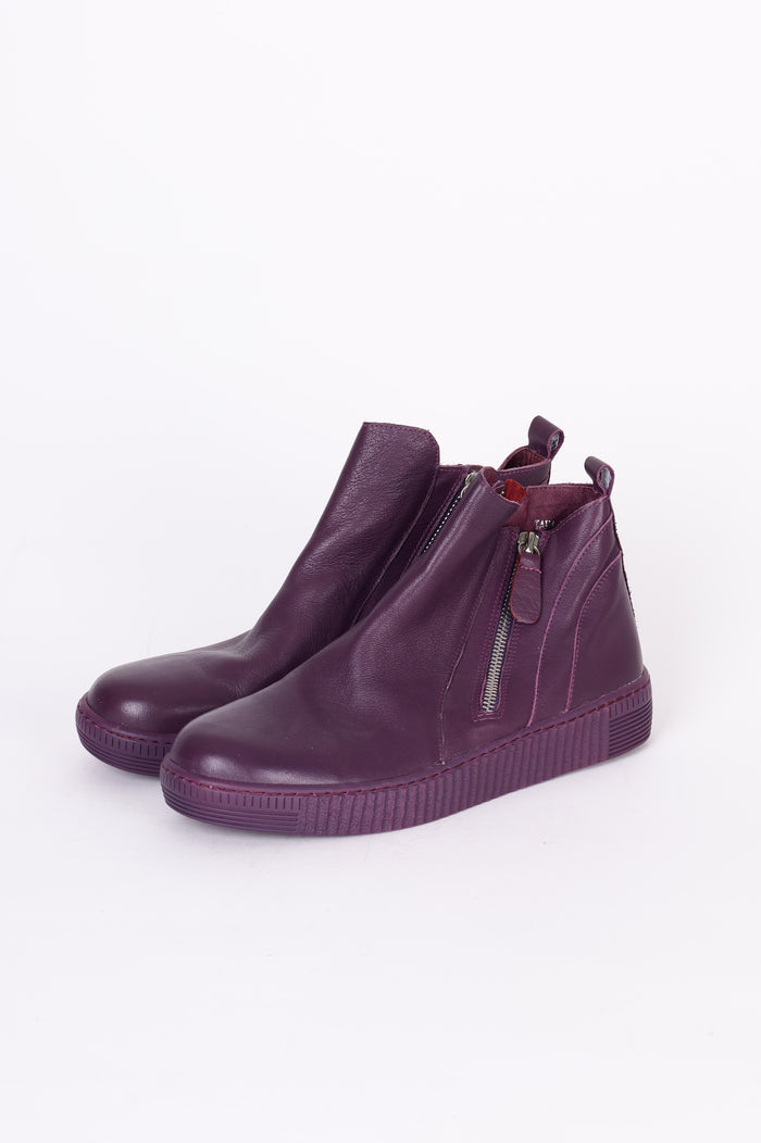 Django & Juliette Womens Purple Sneakers Size EU 40