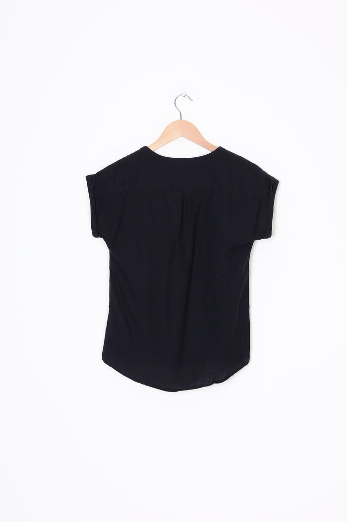 Kathmandu Womens Black Top Size 6