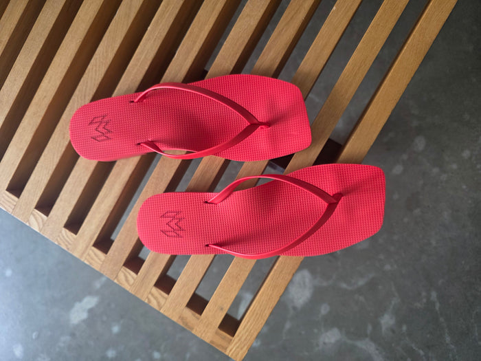 Lola - Rouge