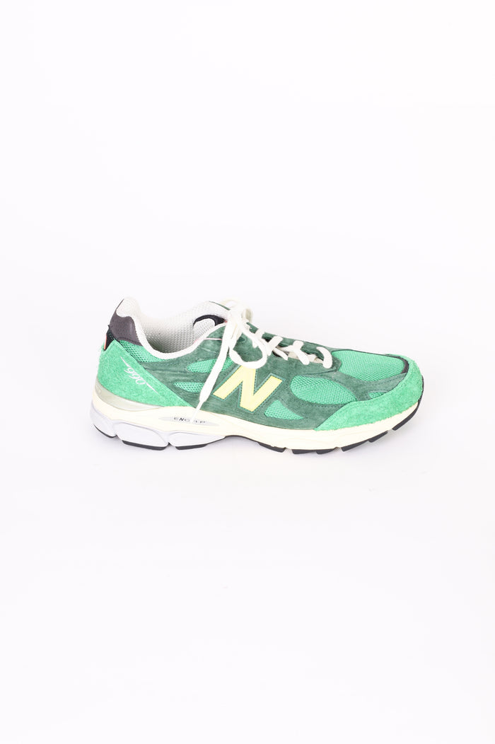 New Balance Mens Green Sneakers Size EU 42.5