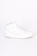 New Balance Mens White Sneakers Size EU 42.5