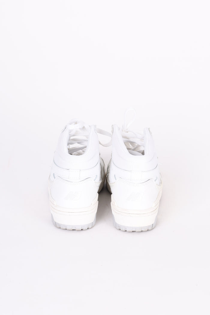 New Balance Mens White Sneakers Size EU 42.5