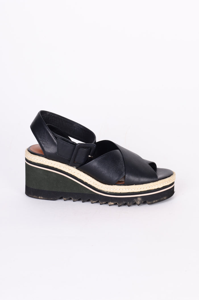 Mi Piaci Womens Black Shoes Size EU 39