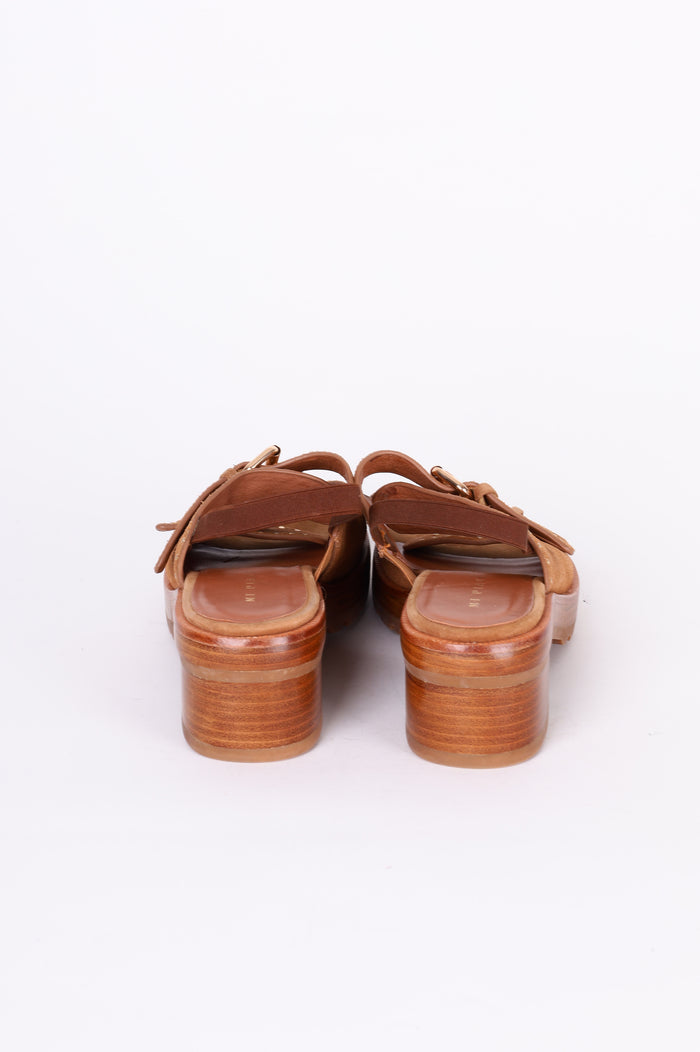 Mi Piaci Womens Brown Shoes Size EU 41