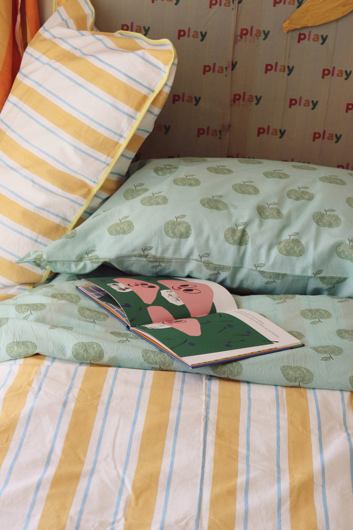 Orchard Apple Frill Sheet Set