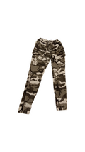 Pants: Joggers/Camo