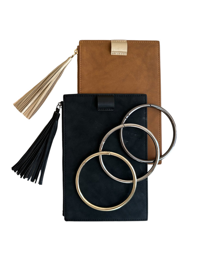 Interchangeable carabiner Rings in gold, black and silver for the Parker Clutch