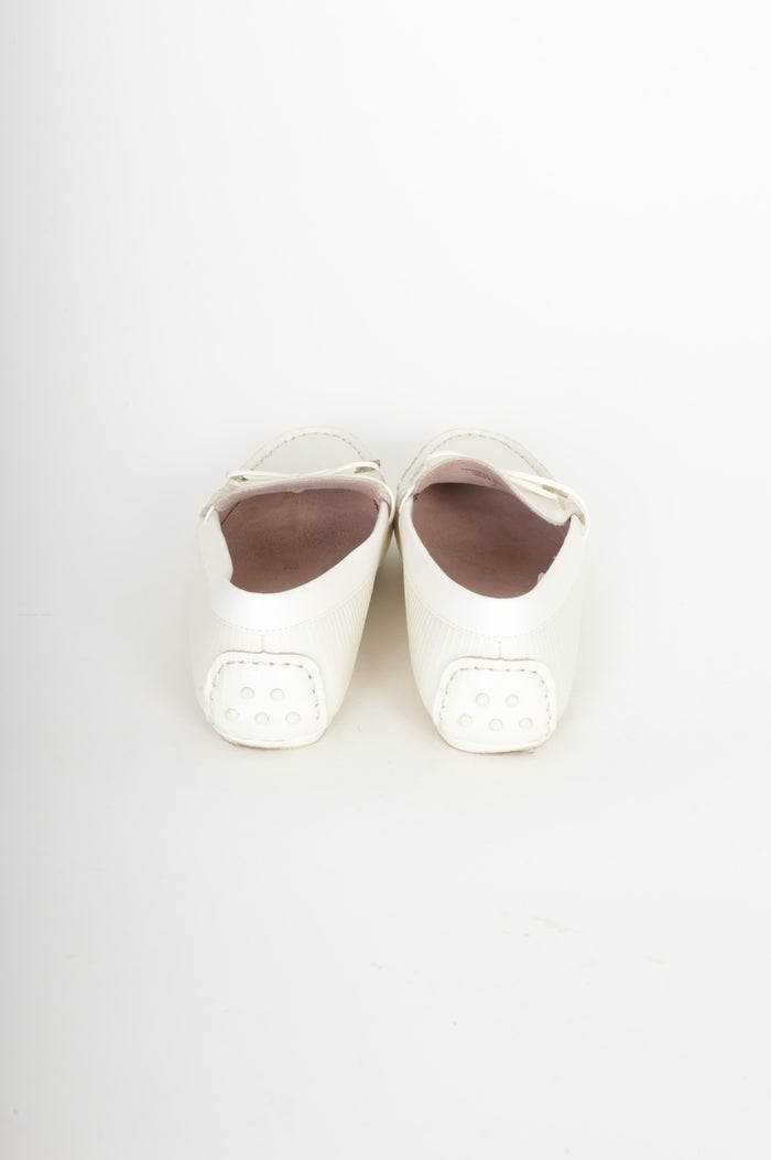 Pedro Womens White Shoes Size EU 39