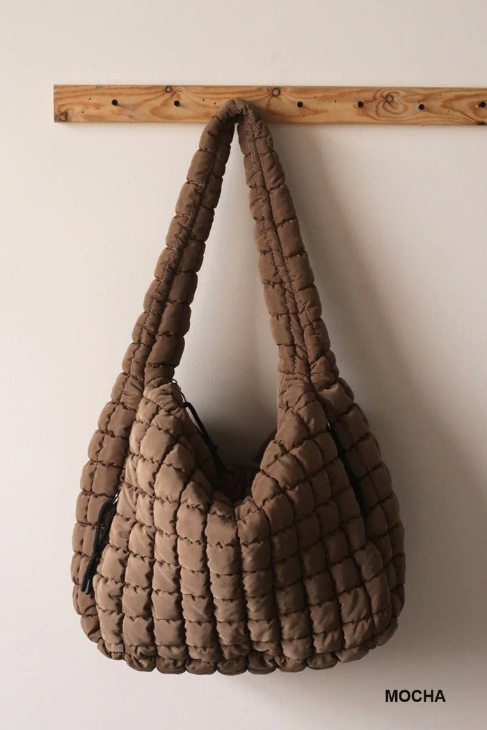Premium Oversized Quilted Carryall Crossbody Bag: BLACK / 1 (ONE SIZE)