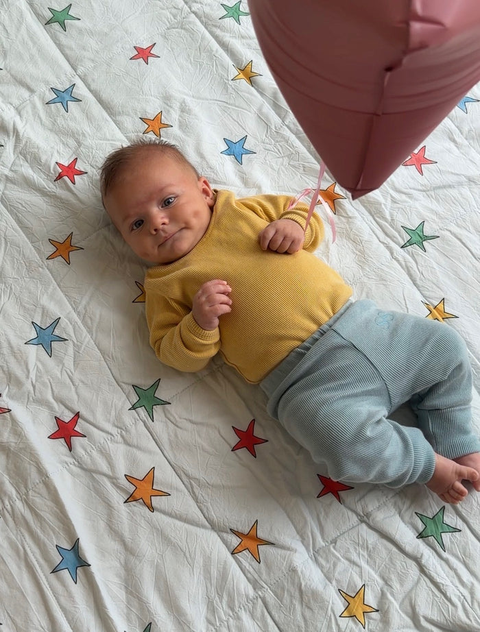 Retro Star Reversible Rainbow Quilt