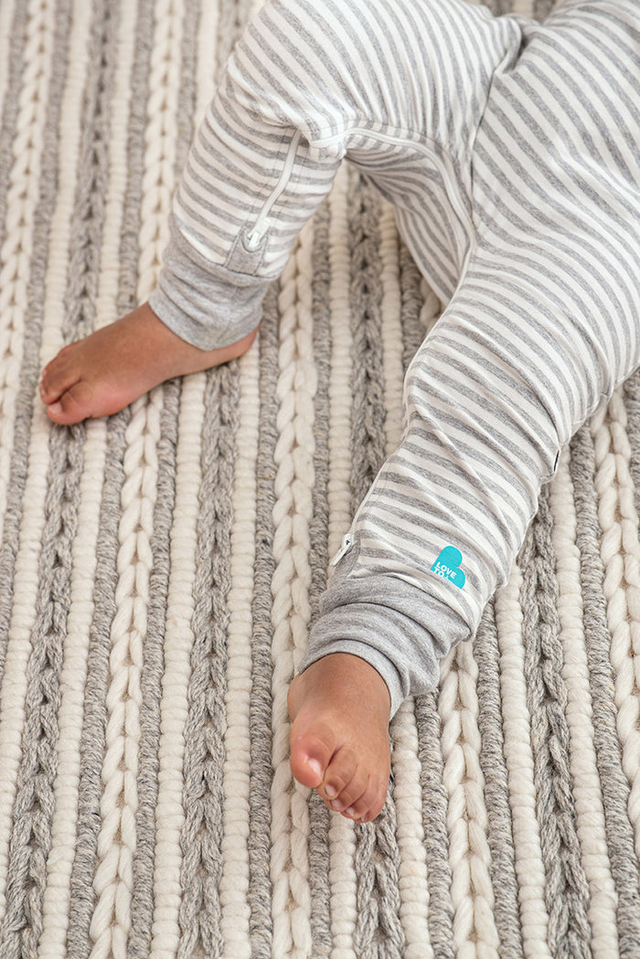Self-Soothing Footless Romper Cotton Grey Stevie The Bunny™