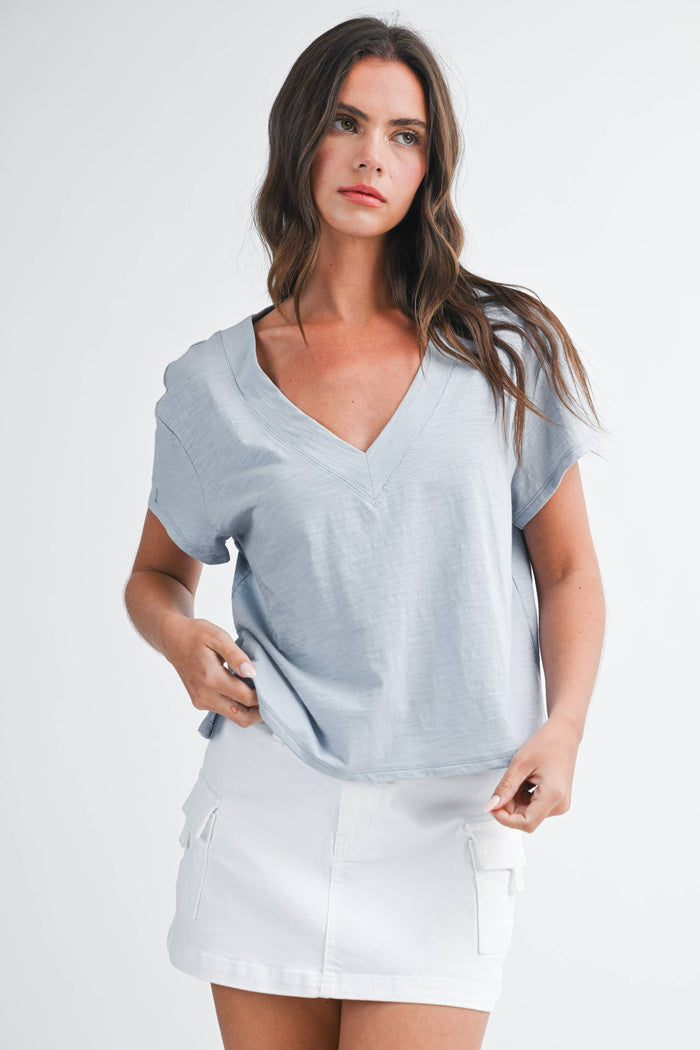 Short Sleeve V Neck sky