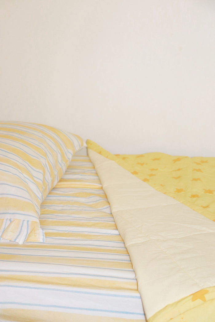 Star Sprinkle Reversible Quilt