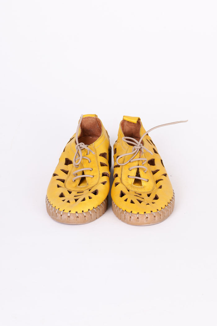 Stegmann Womens Yellow Shoes Size EU 42
