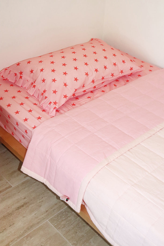 Strawberry Star Fitted Sheet Set