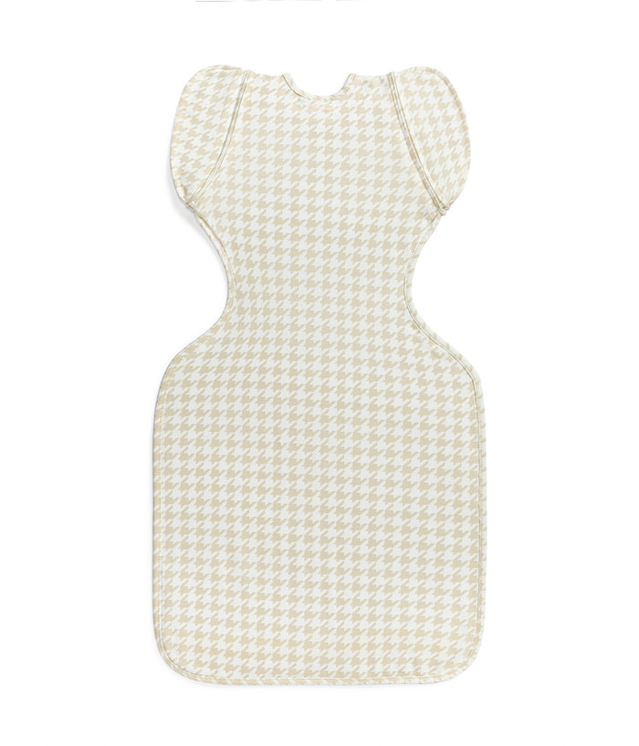 Swaddle Up™ 2-in-1 Transition Bag 1.0 TOG Cotton Tan Houndstooth