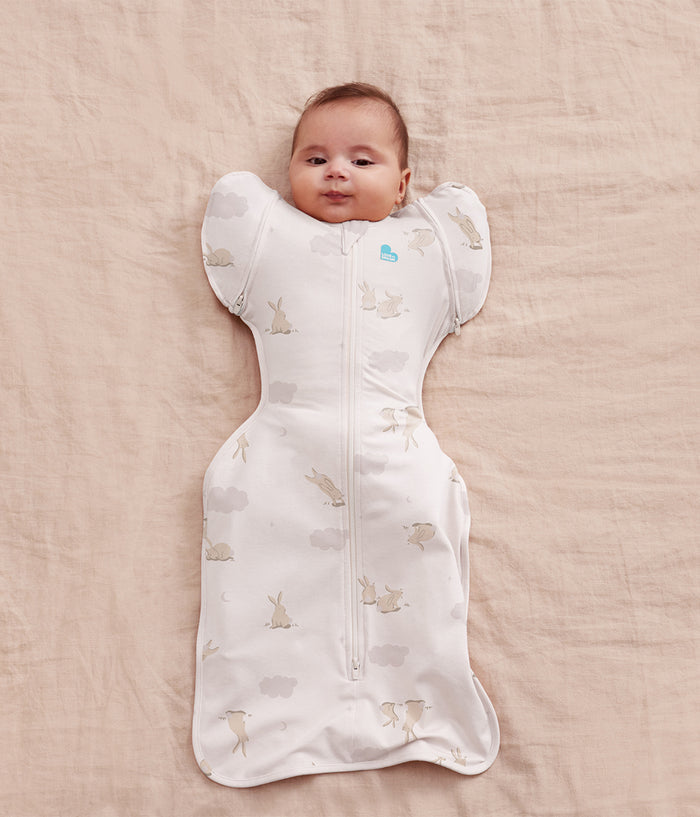 Swaddle Up™ 2-in-1 Transition Bag 1.0 TOG Cotton White Cloud Bunnies