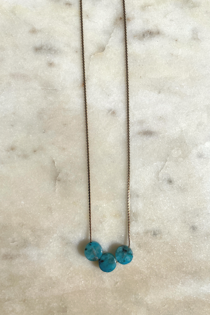 Three Dot Necklace Blue Sesame Jasper