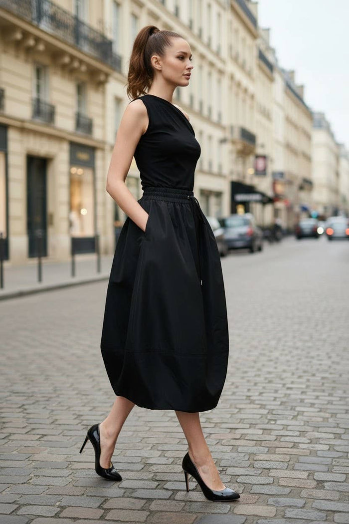 Tulip Midi Skirt: Black