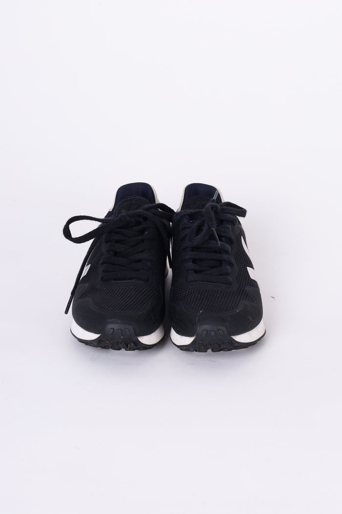 Veja Womens Black Sneakers Size EU 38