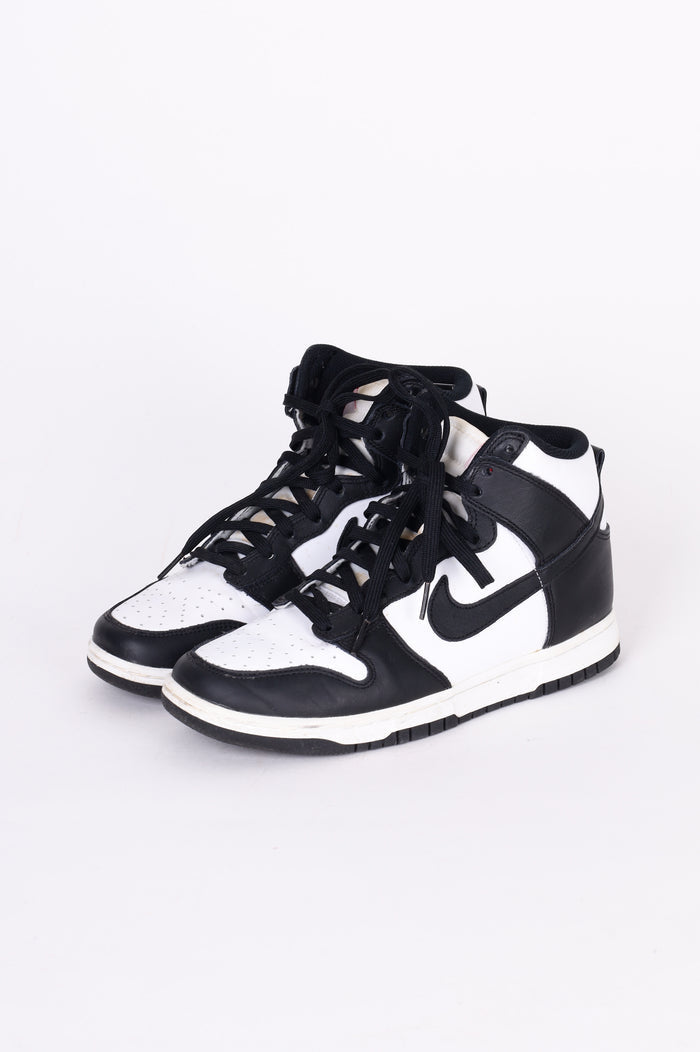 Nike Womens Black Sneakers Size EU 40