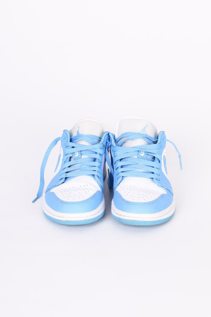 Nike Womens Blue Sneakers Size EU 39