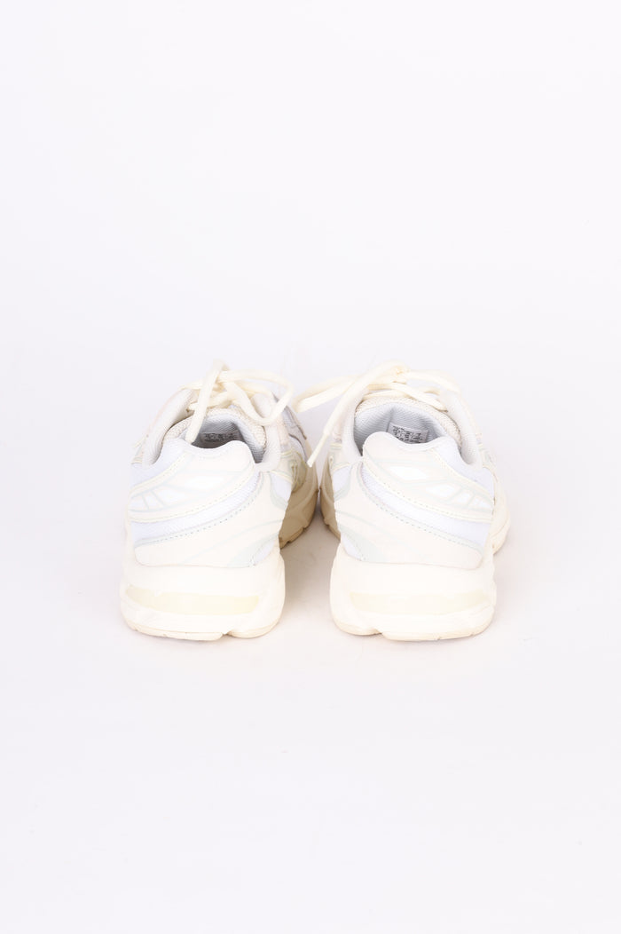 Asics Womens Cream Sneakers Size EU 38