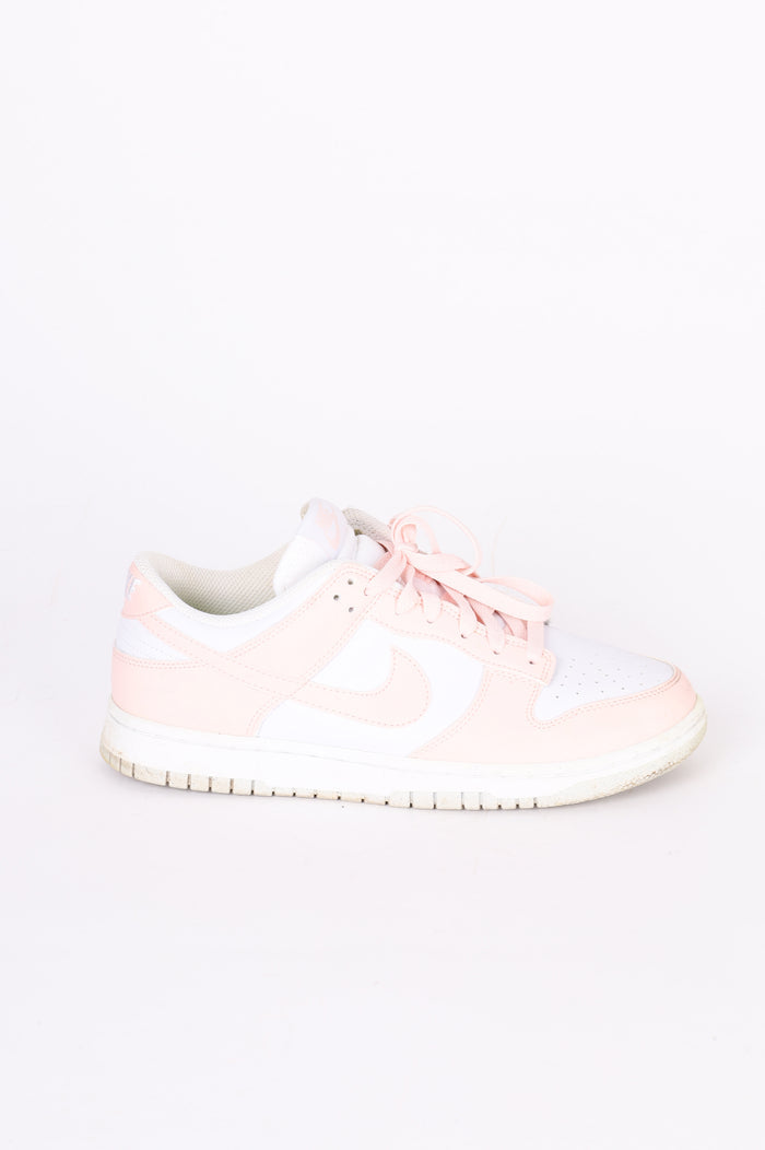 Nike Womens Pink Sneakers Size EU 40