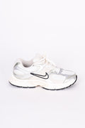 Nike Womens White Sneakers Size EU 39