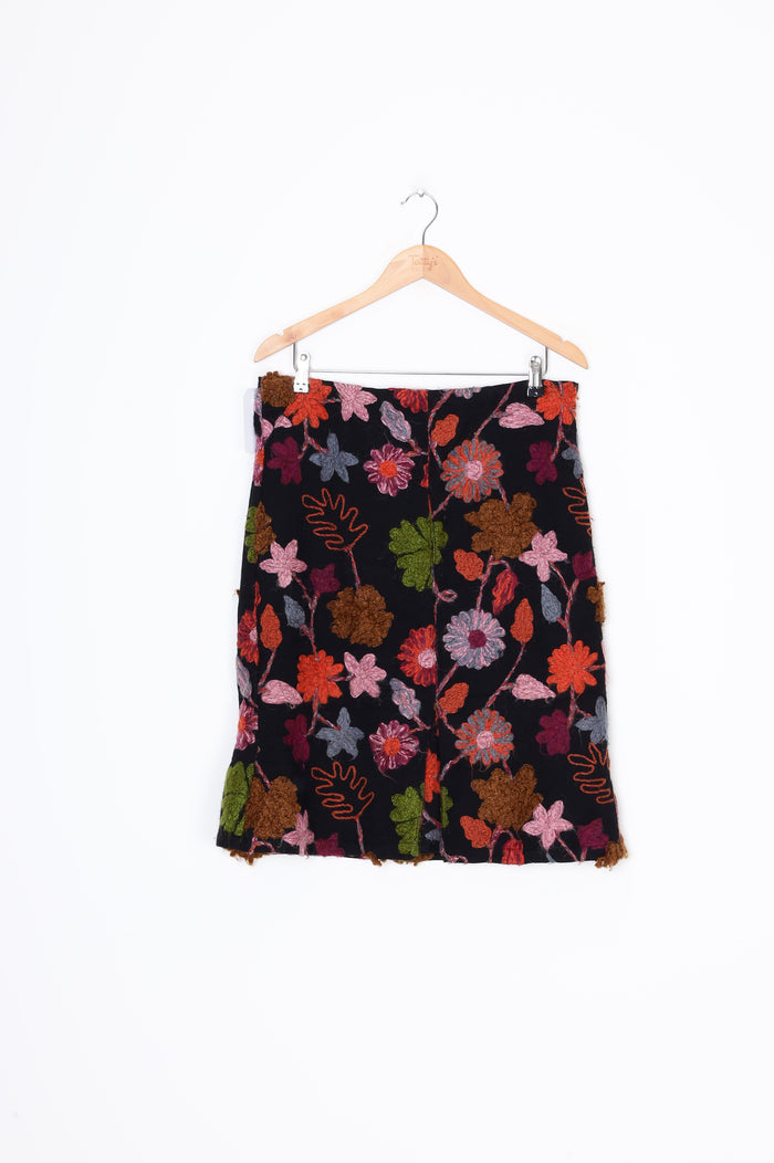 World Womens Black Skirt Size M