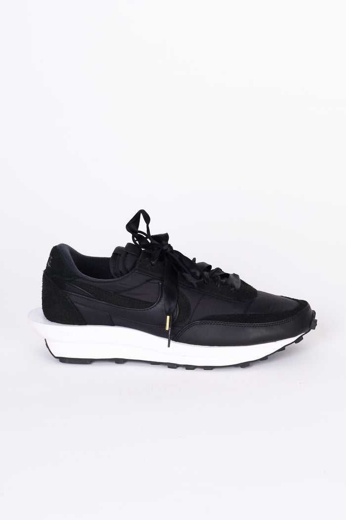 Nike X Sacai Mens Black Sneakers Size EU 45