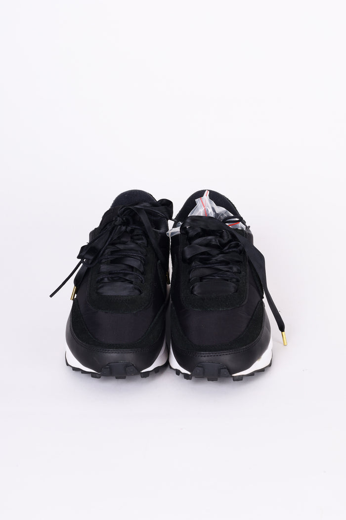 Nike X Sacai Mens Black Sneakers Size EU 45